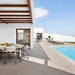 Villa Altos Navya 13b By Escape