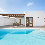 Villa Altos Navya 13b By Escape *
