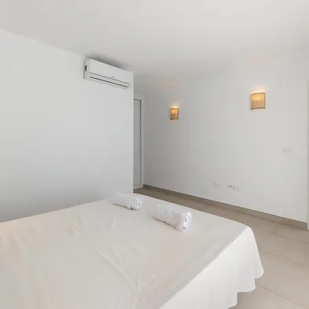 Altos Navya 13b By Escape بلايا بلانكا
