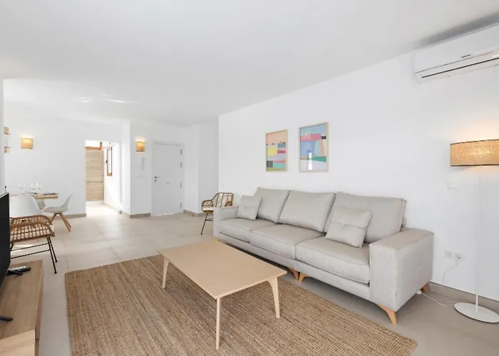 Vila Altos Navya 13b By Escape *